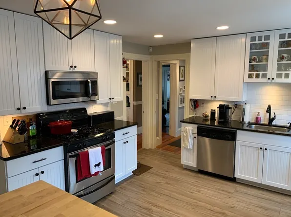 30 Tuttle St #3, Dorchester, MA 02125