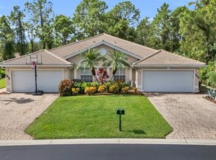 7806 Berkshire Pines Dr, Naples, FL 34104