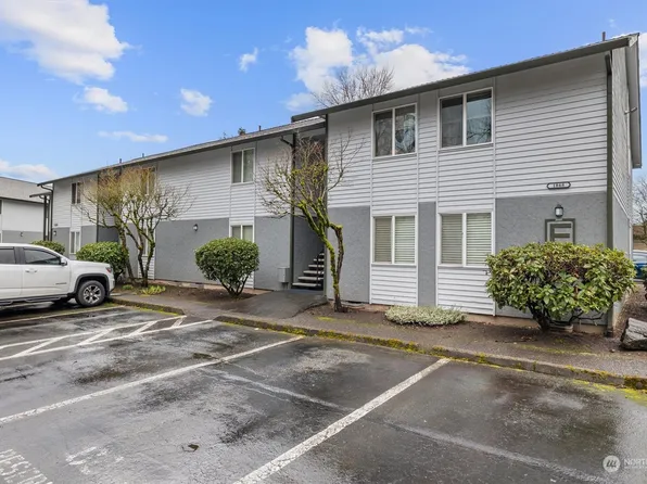 1868 Central Place S #F53, Kent, WA 98030