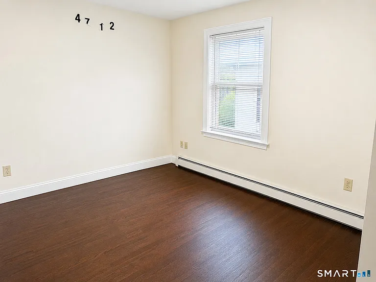 450 Orchard St — Photo 6