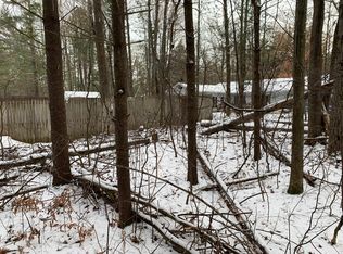 Geres St N, Gaylord, MI 49735