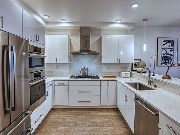 5th image of 4961 Main St Unit 108