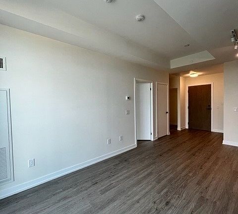 5th image of 2300 Saint Clair Ave W #606