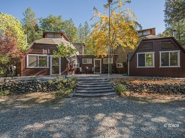 25 Rebel Rd, Lewiston, CA 96052