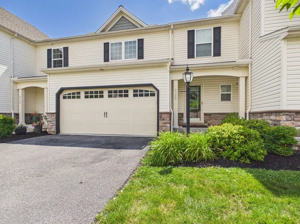 2728 Post Dr, Harrisburg, PA 17112