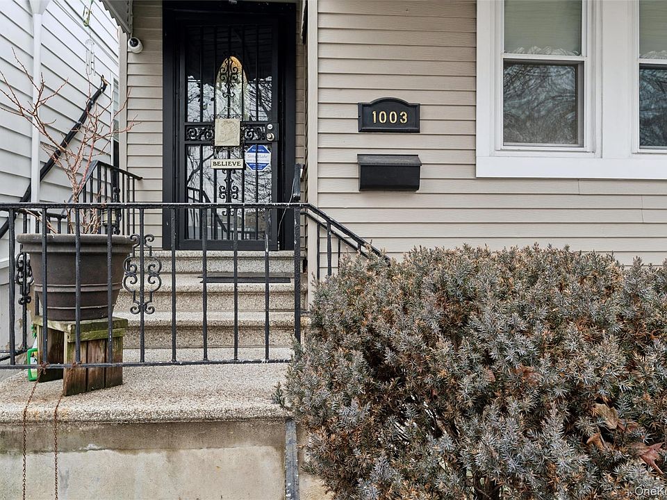 1st image of 1003 Sackett Avenue