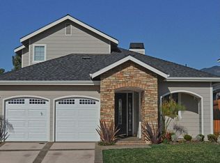 4844 El Carro Ln, Carpinteria, CA 93013
