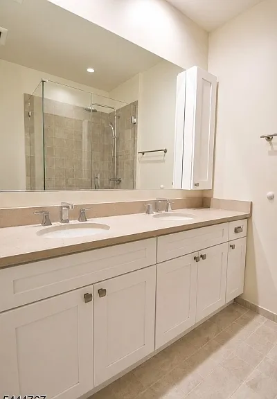 676 Bloomfield Ave #6 — Photo 8