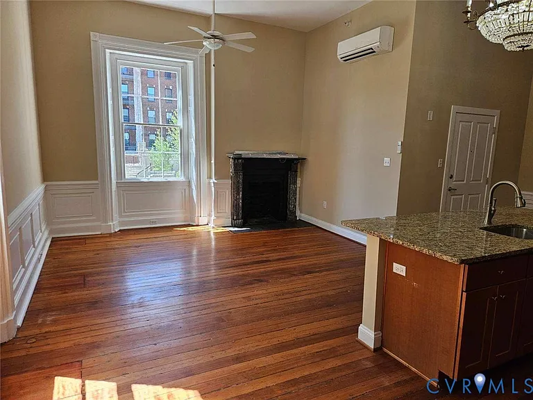 1144 W Grace St #108 — Photo 16