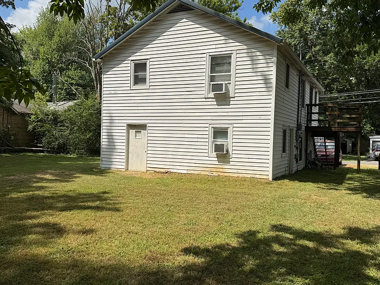 607 Broad St #GROUND FLOOR — Photo 10