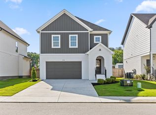 570 Shanti Dr, Chattanooga, TN 37412