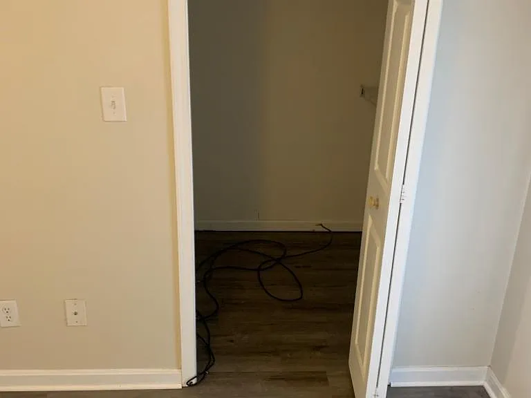 3813 Chamberlain Ln #A — Photo 15