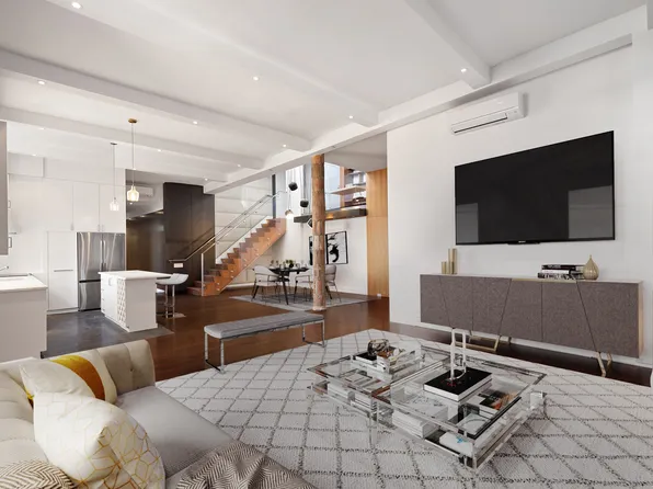 90 Prince Street image 1 of 11