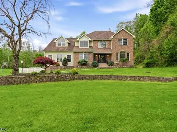 9 Valley Manor Dr, Sparta Twp., NJ 07871