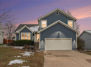 11005 N Wyandotte St, Kansas City, MO 64155