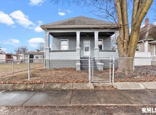 1617 E Cummins Ave, Springfield, IL 62702