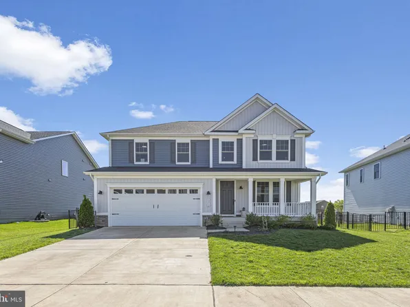 10212 Governors Ln, Fredericksburg, VA 22408