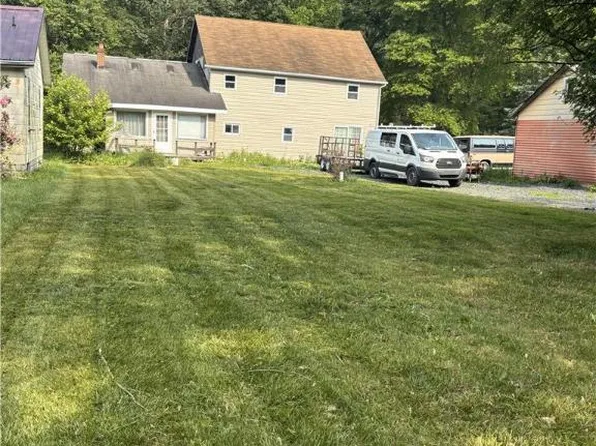 201 Route 715, Brodheadsville, PA 18322