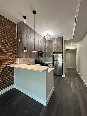 Rented by Dream Space Realty | media 16