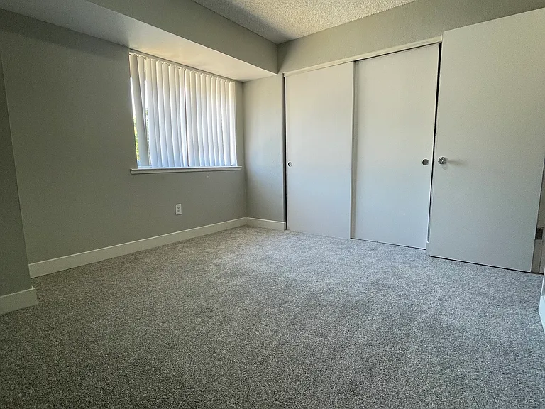 410 U St #I — Photo 4