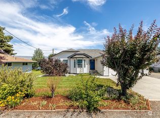 605 N Woodward Dr, Wenatchee, WA 98801