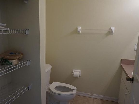 5th image of 116 Pompano Beach Dr