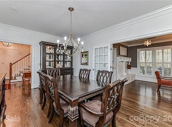 5th image of 7638 Swinford Pl
