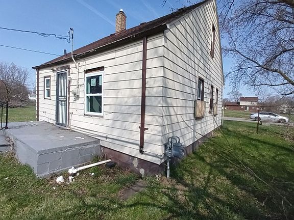 5th image of 4080 Isabelle St