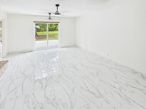 4th image of 5935 Falcon Ln