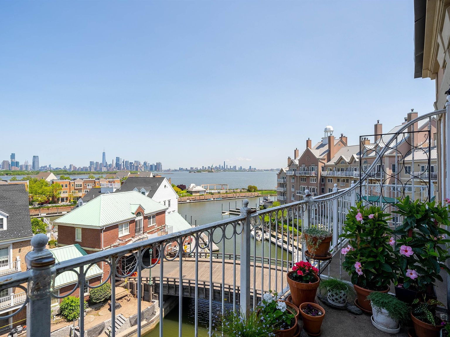 200 Shearwater Ct W APT 52, Jersey City, NJ 07305 MLS 230007858 Zillow