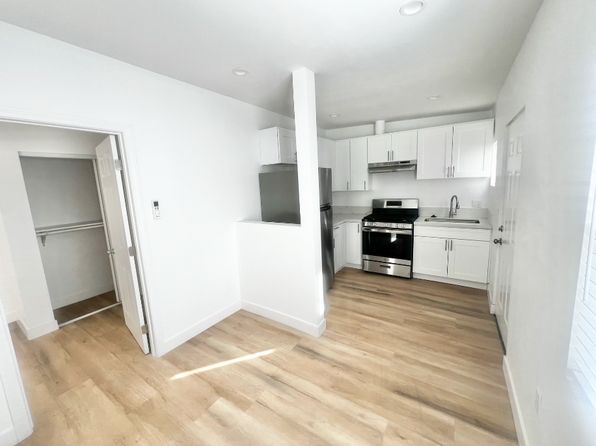 1503 12th Ave #1/2