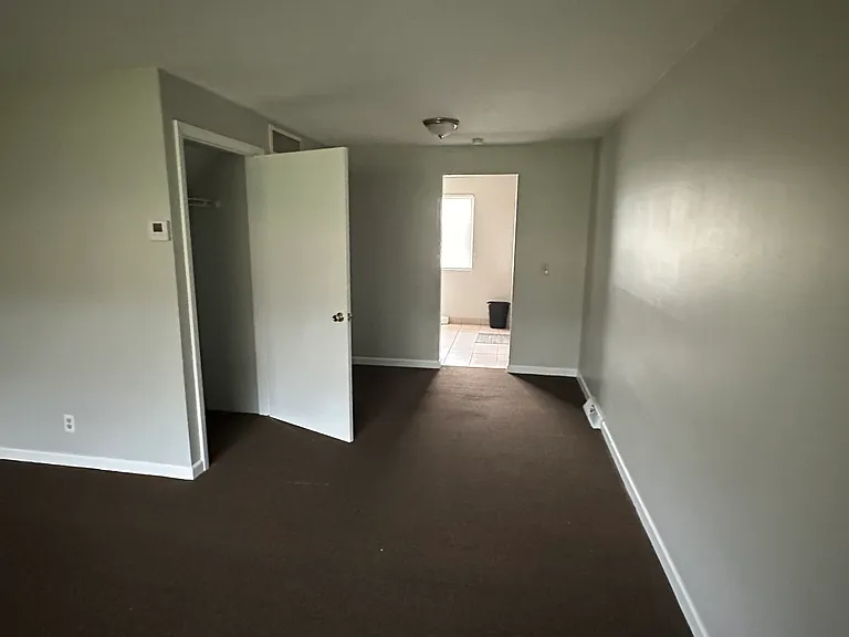 4878 Banbury Ct #4 — Photo 12