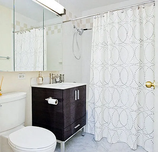 650 W 42nd St #819 — Photo 5
