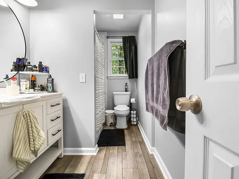 1497 Craig Dr — Photo 17