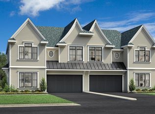 8 Marker Rdg, Irvington, NY 10533