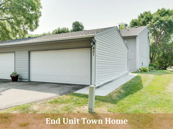 601 35th Ave S #1, Moorhead, MN 56560