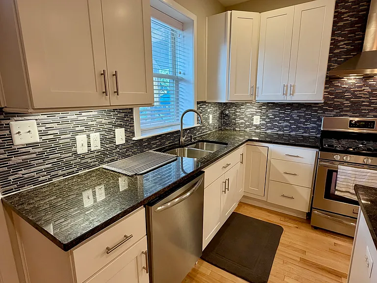 26 N Ellwood Ave — Photo 6