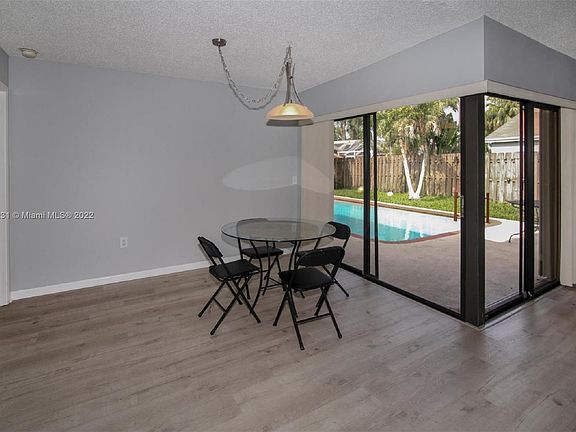 4th image of 16742 Royal Poinciana Dr #1
