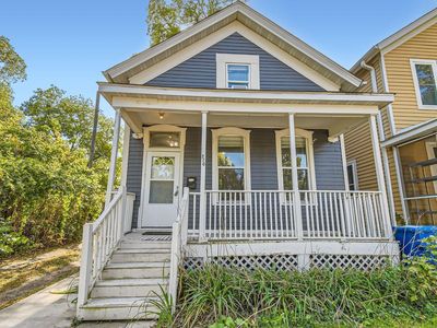 276 Forbes Ave, Saint Paul, MN, 55102