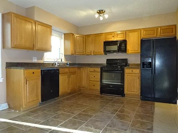3rd image of 2704 N 61st Ter