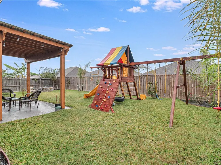 7938 Fort Griffen Dr — Photo 35