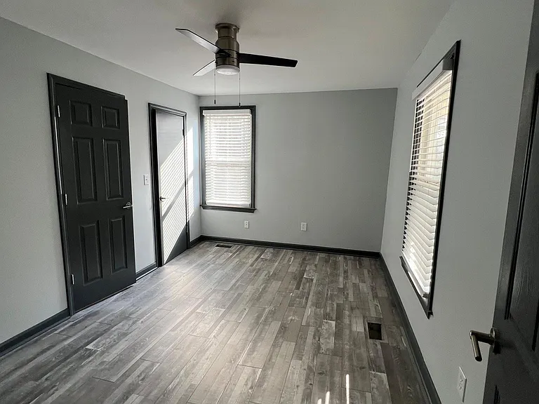 2508 Osage St — Photo 13