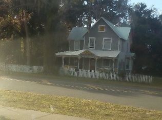 6005 SE Robinson Rd, Belleview, FL 34420