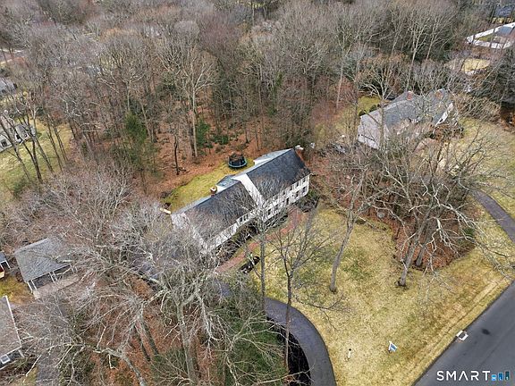 3rd image of 134 Old Mill Road