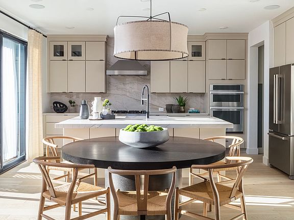 Maya Model Dine Kitchen