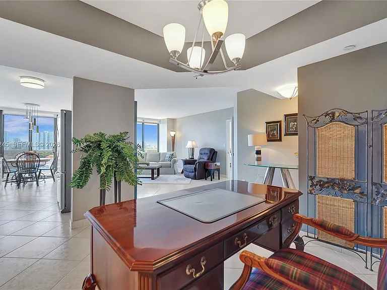 3600 Yacht Club Dr #904 — Photo 29