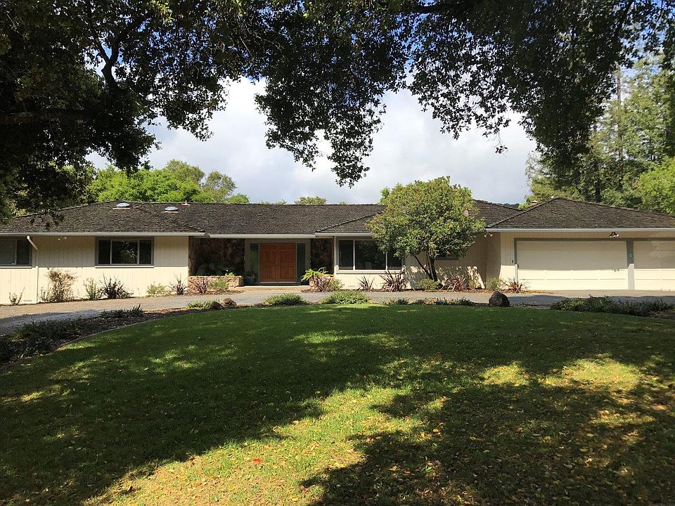1st image of 13451 Old Oak Way