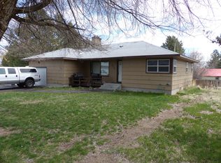 315 N Saginaw Ave, Hines, OR 97738
