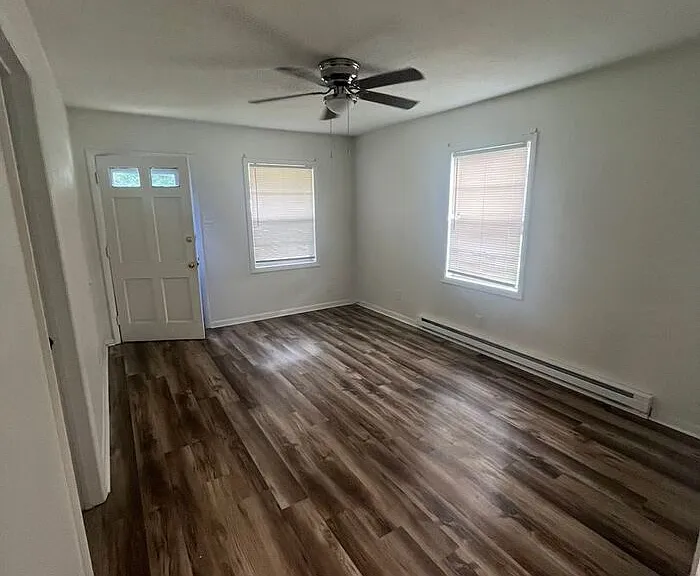 4212 S Alston Ave — Photo 10
