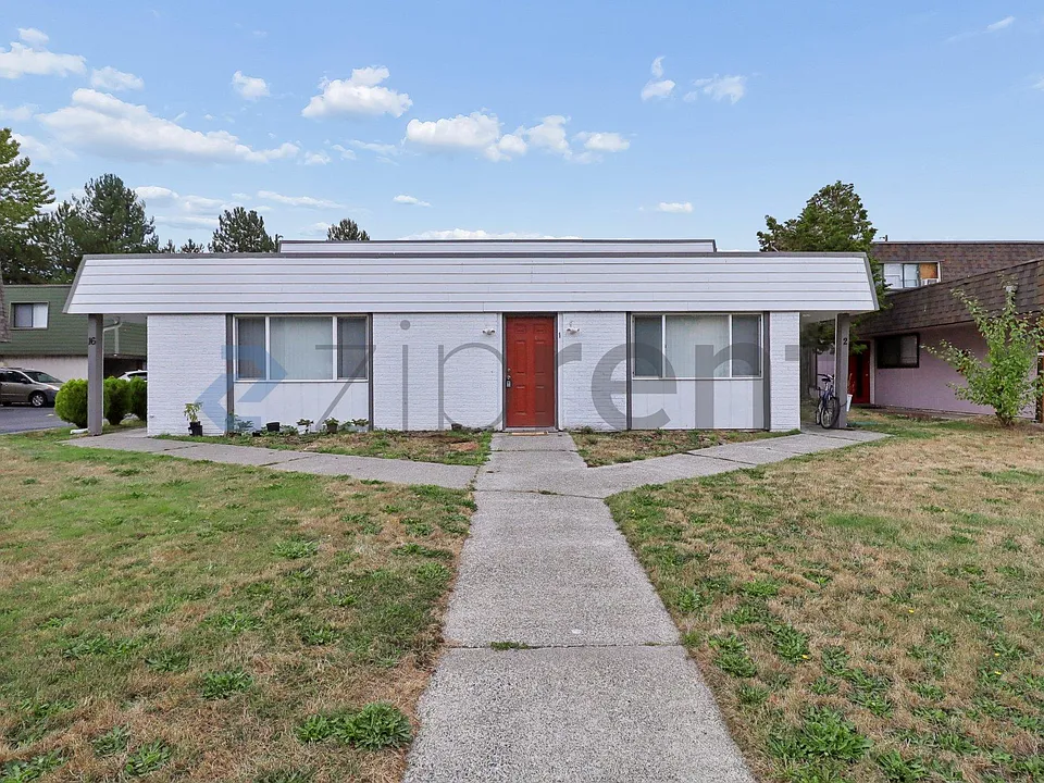 16 147th Ave SE #1